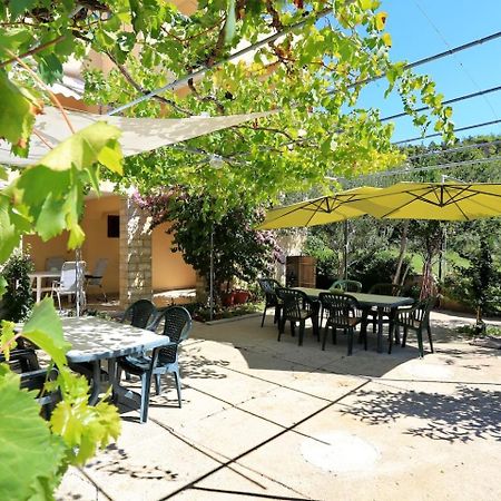 Little Heaven On Earth - Apartmani Martina Vlašići Bagian luar foto
